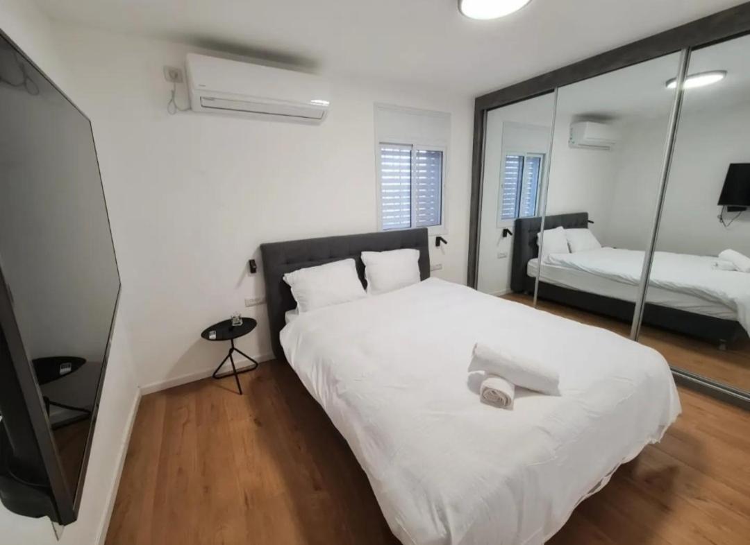 Sunshine Suites By The Sea Eilat 3 Min Walk To The Beach Екстериор снимка